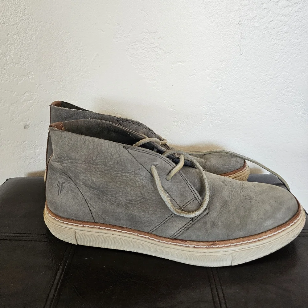 Frye Essex Gray Leather Chukka Smart Casual Preppy British Aristocrate Boots Sz9